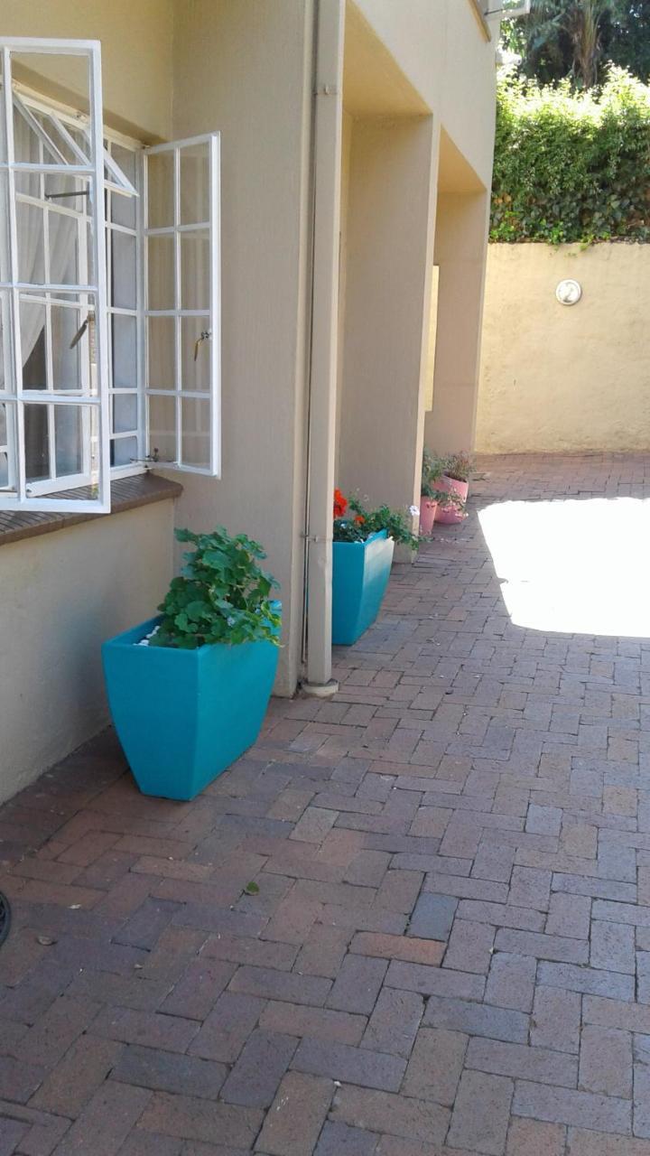 The Bedford View Guest House Germiston Exterior foto
